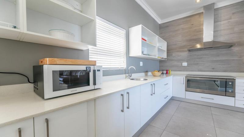 2 Bedroom Property for Sale in Big Bay Western Cape